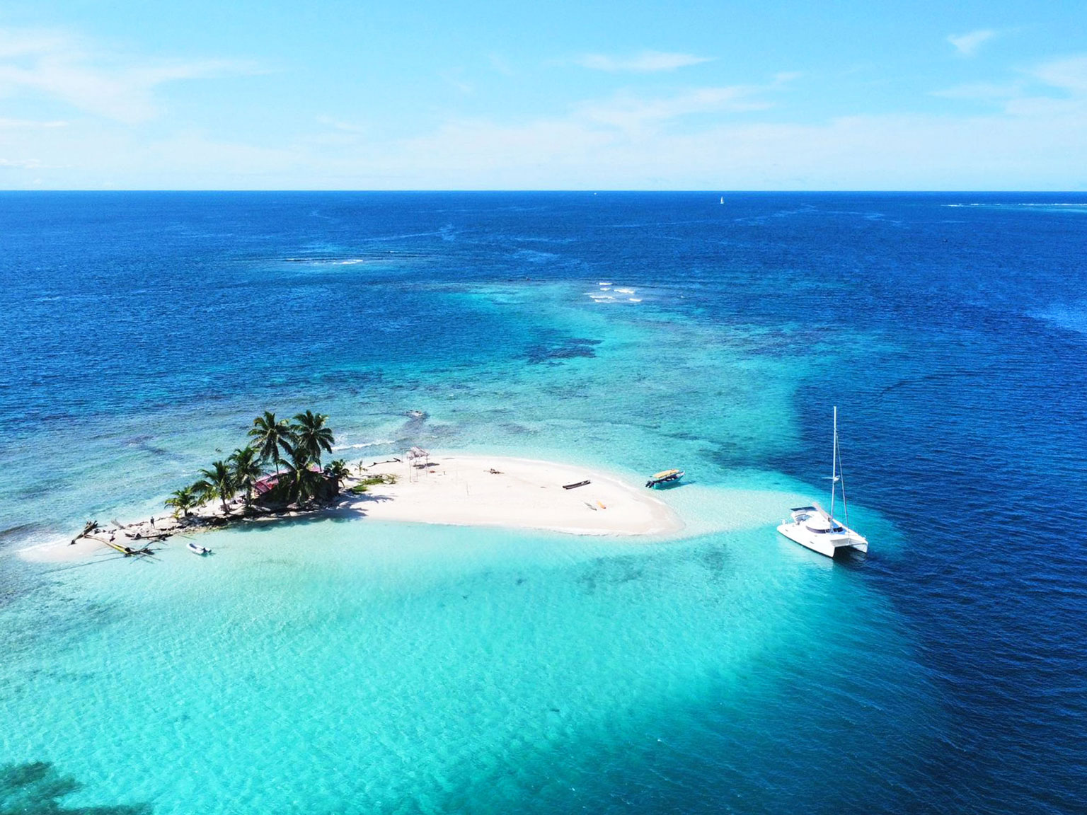Photograph of the Catamaran Atila in San Blas Islands, Panama.